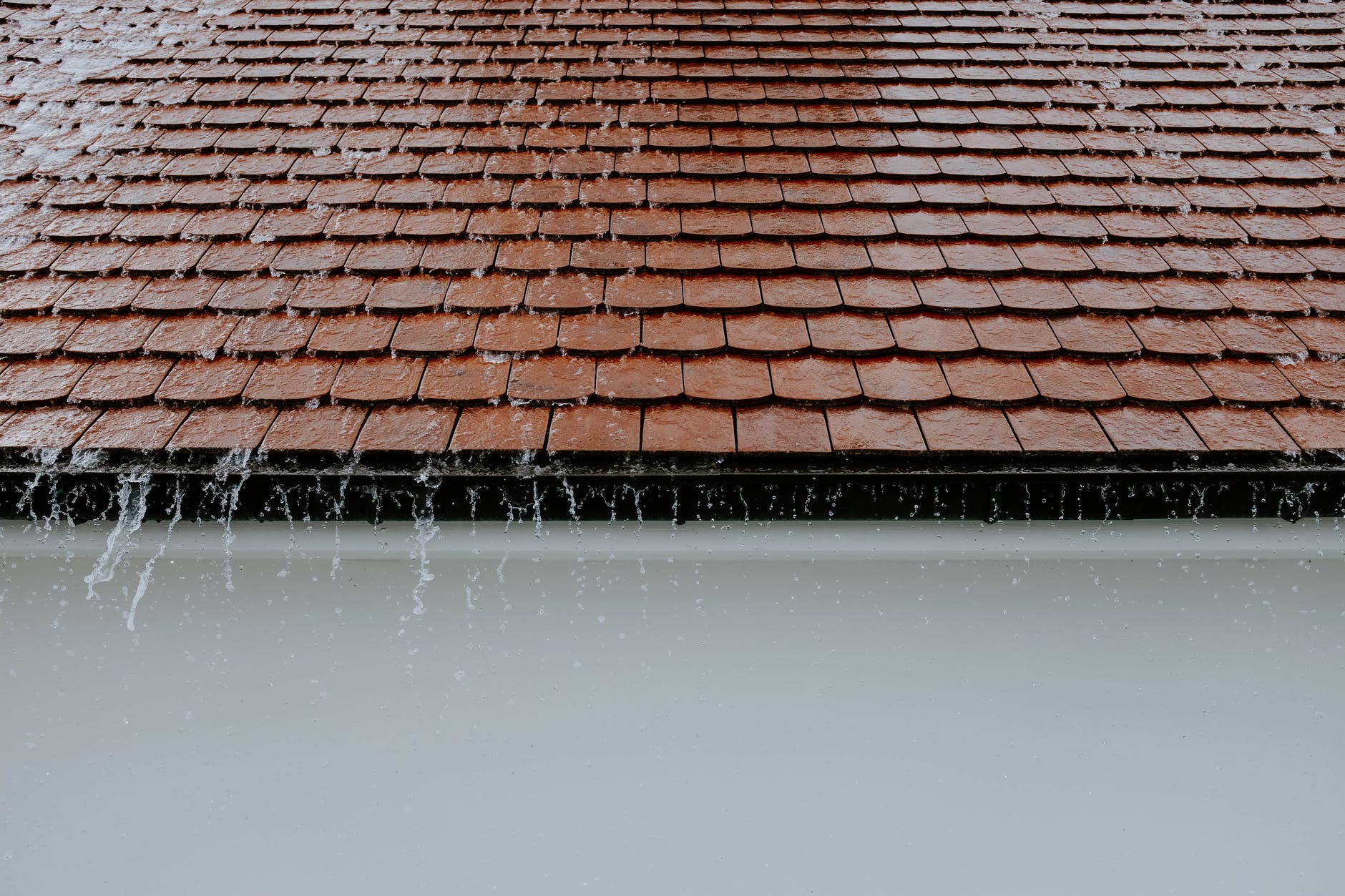 How Can I Effectively Repair My Roof?